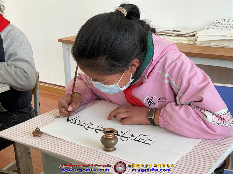 擦科小学书法节 (5).jpg