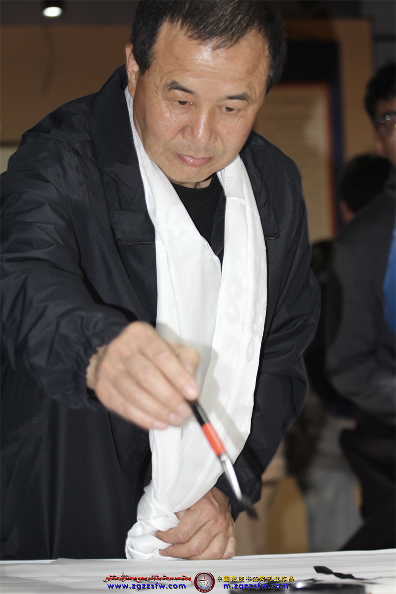 甘肃民院学生书法作品展1.jpg