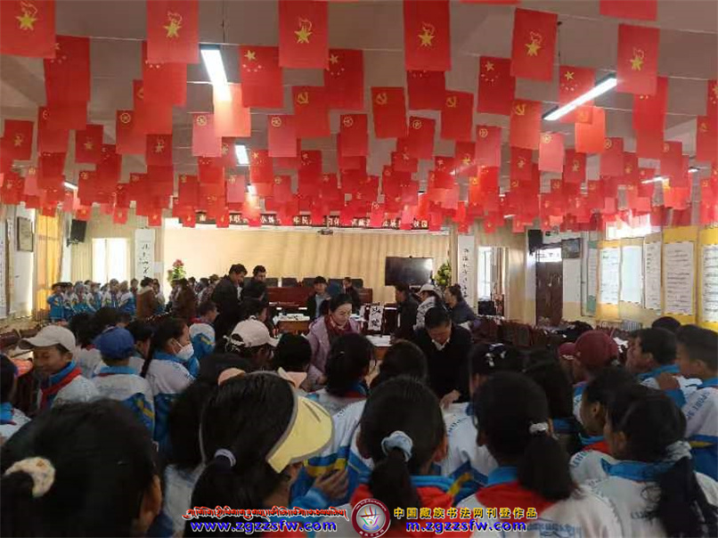 舟迭两县书法进校园 (11).jpg