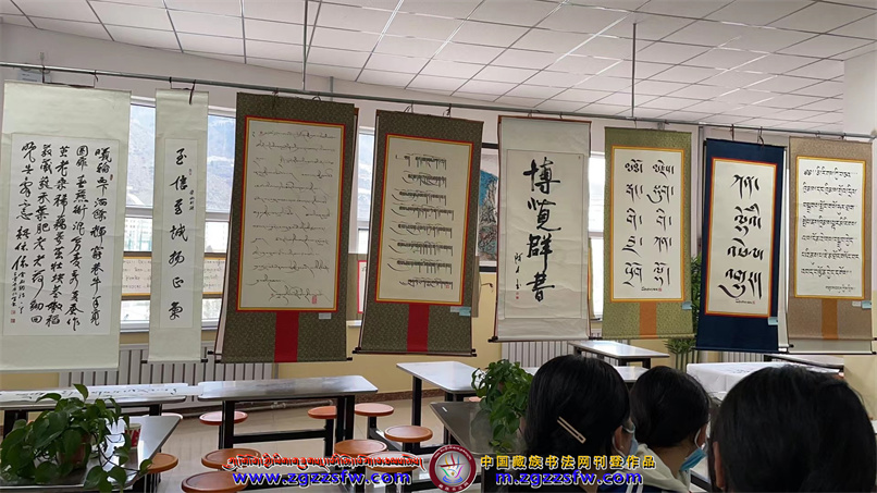 舟迭两县书法进校园 (8).jpg